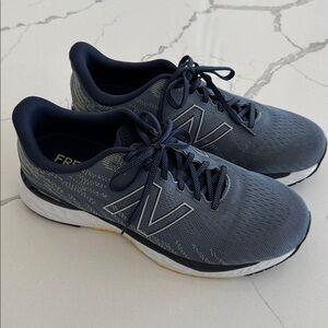 New Balance Men’s Navy and Gray Fresh Foam 880v11 Shoes